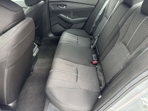 Used 2025 Honda Accord Sport image 20