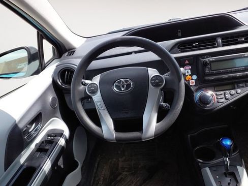 Used 2014 Toyota Prius C Two FWD image 9