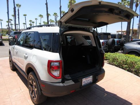 Certified 2023 Ford Bronco Sport Outer Banks w/ Tech Package AWD/4WD image 27