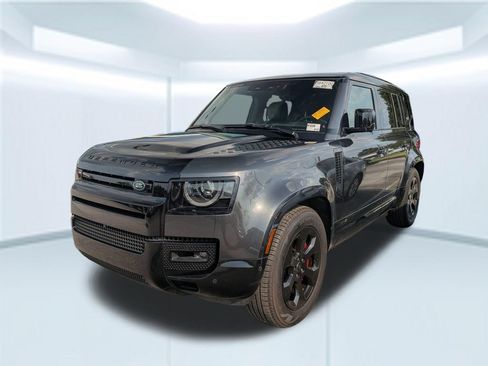 Used 2024 Land Rover Defender 110 X AWD/4WD image 1