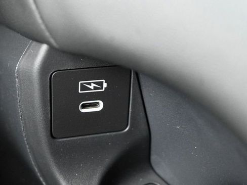 New 2026 Honda HR-V LX image 22