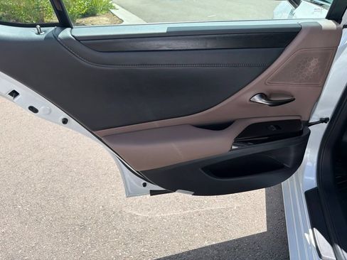 Used 2022 Lexus ES 350 w/ Premium Package FWD image 20