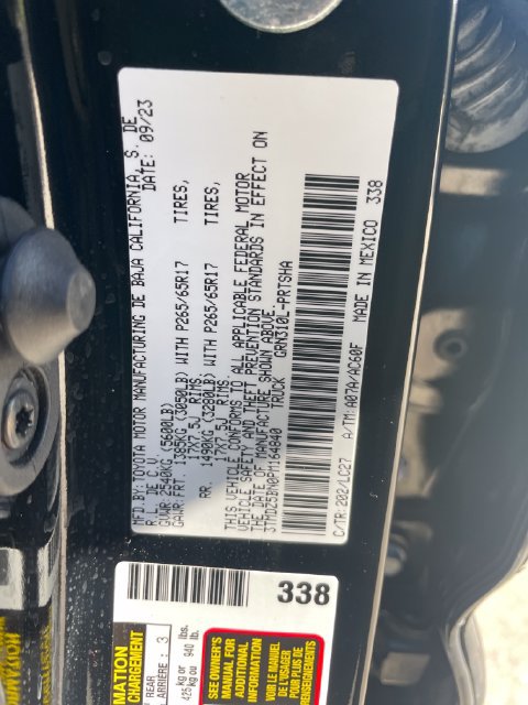 Used 2023 Toyota Tacoma TRD Sport w/ TRD Premium Sport Package AWD/4WD image 27