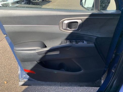 Used 2024 Kia Sorento X-Line EX image 11