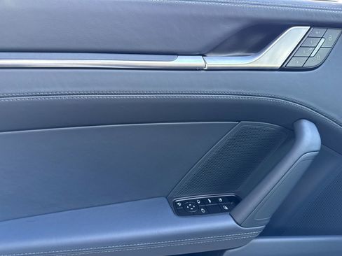 New 2026 Porsche 911 Carrera 4S image 13