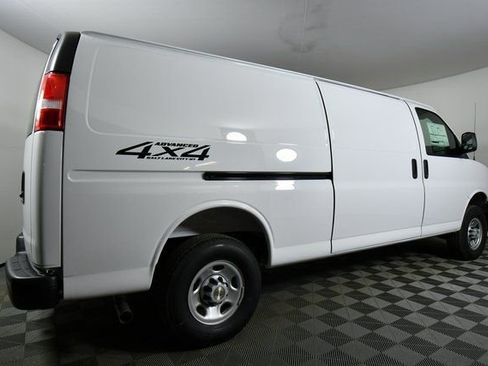 New 2025 Chevrolet Express 3500 Extended w/ Driver Convenience Package image 10