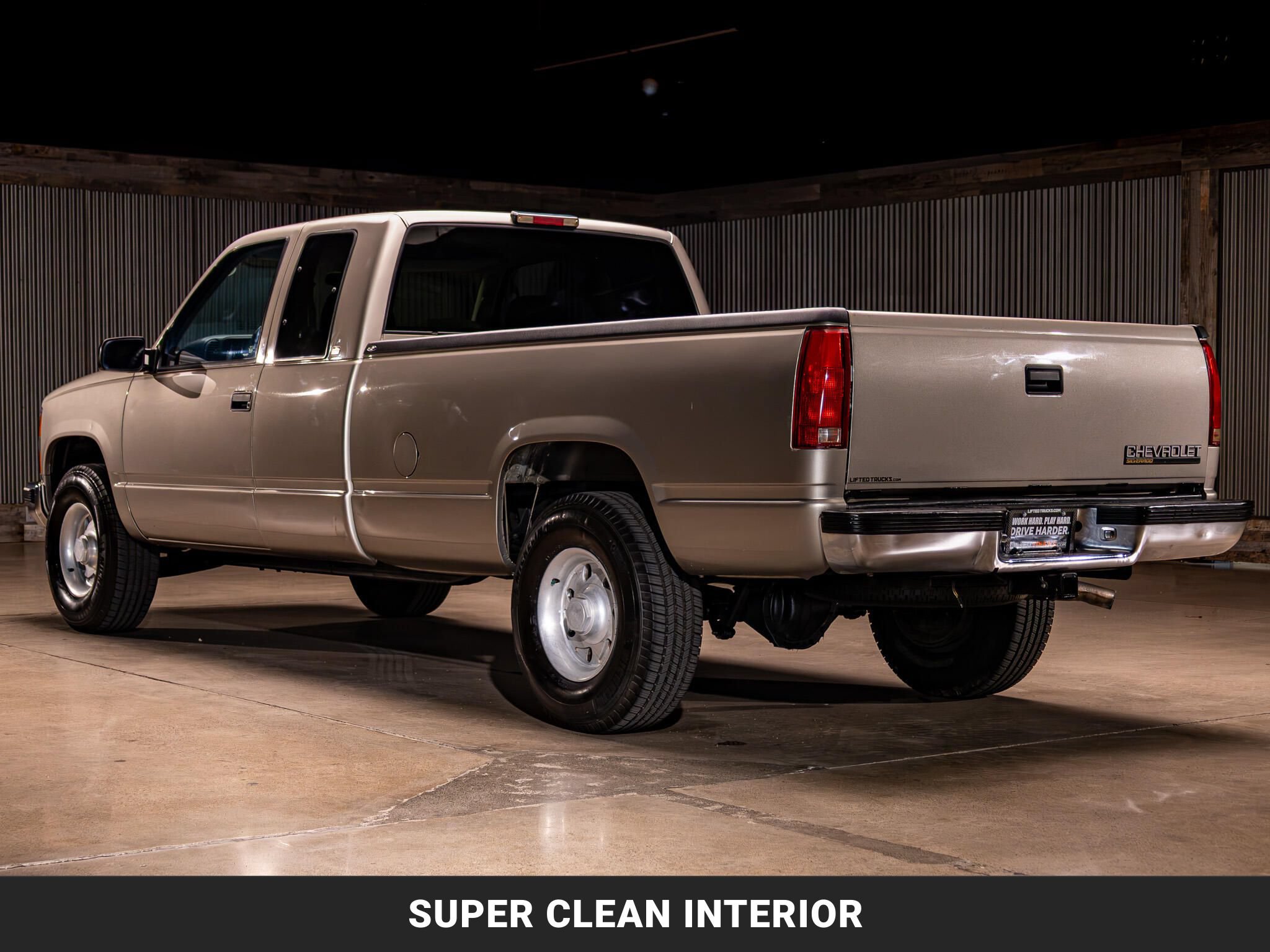 Used 1998 Chevrolet Silverado 2500 2WD Extended Cab w/ Preferred Equipment Group 2 image 6