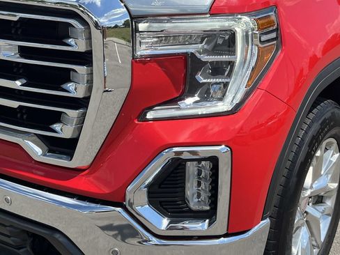 Used 2022 GMC Sierra 1500 SLT w/ SLT Premium Plus Package AWD/4WD image 8