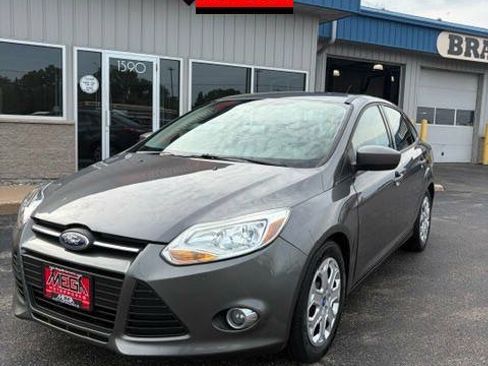 Used 2012 Ford Focus SE FWD image 1