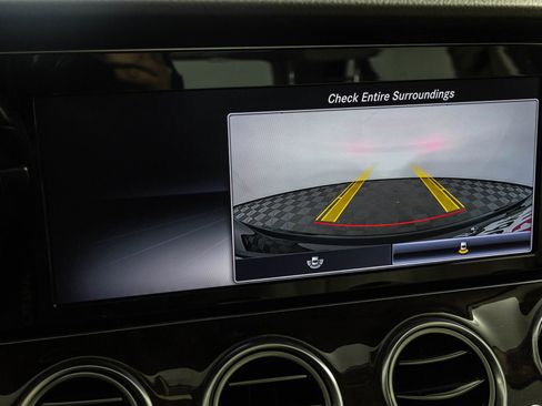 Used 2019 Mercedes-Benz E 300 4MATIC w/ Premium 1 Package image 12