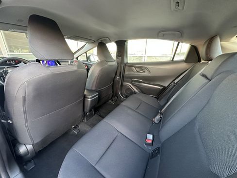 Used 2024 Toyota Prius Prime SE image 29