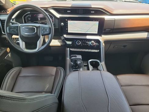 Used 2023 GMC Sierra 1500 Denali AWD/4WD image 12