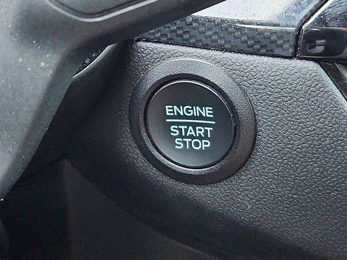 Used 2024 Ford Escape ST-Line w/ Equipment Group 301A FWD image 9