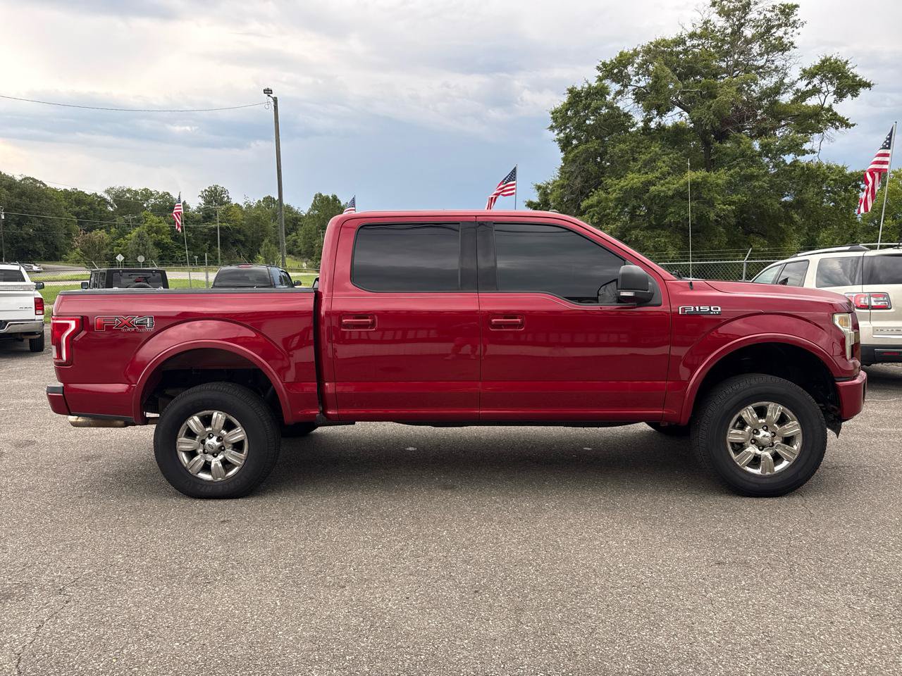 Used 2016 Ford F150 XLT w/ Equipment Group 302A Luxury AWD/4WD image 22