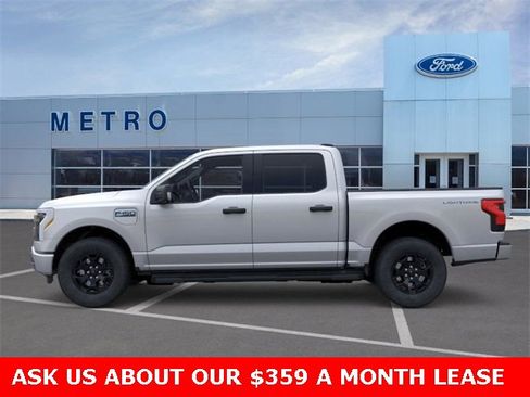 New 2025 Ford F150 Lightning XLT image 4
