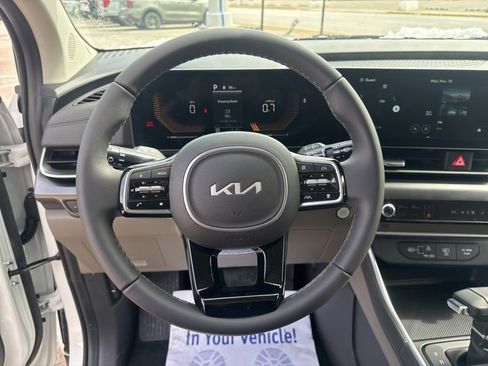 New 2026 Kia Carnival LXS image 31