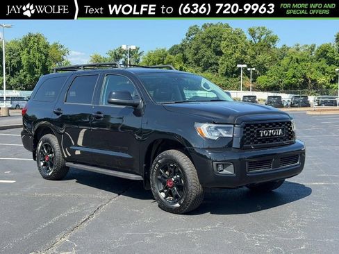 Used 2020 Toyota Sequoia TRD Pro AWD/4WD image 1