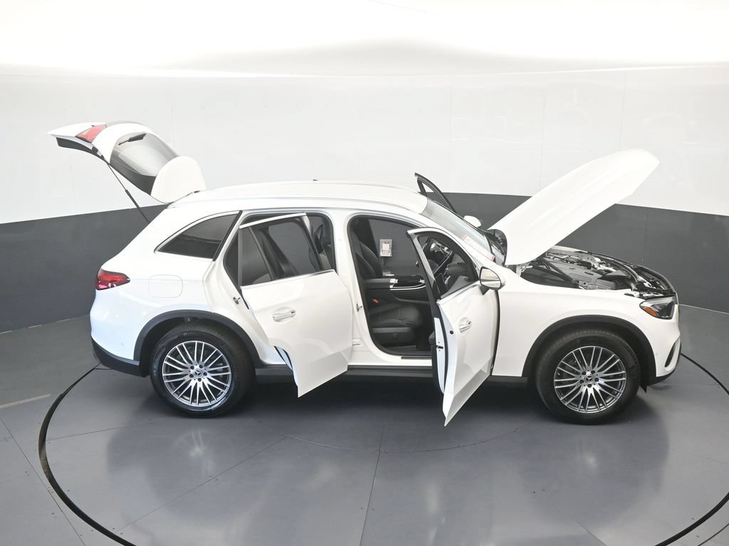 Used 2026 Mercedes-Benz GLC 300 image 70