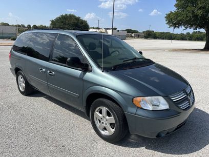 Used 2006 Dodge Grand Caravan SXT w/ Leather Interior Group