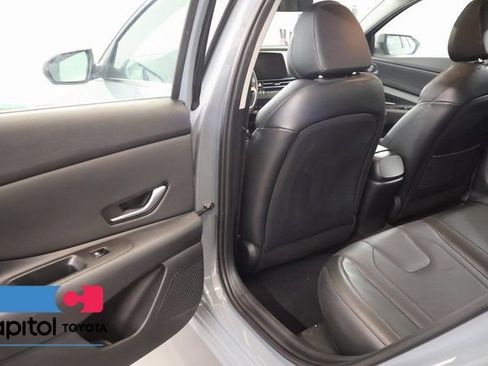 Used 2023 Hyundai Elantra Limited FWD image 31