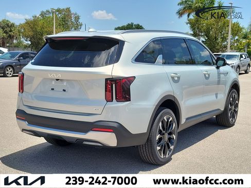 New 2026 Kia Sorento EX AWD/4WD image 6