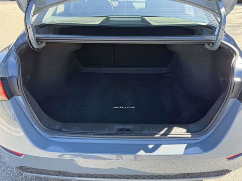 Used 2024 Nissan Sentra SV image 17