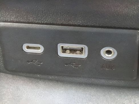 Used 2024 Chevrolet Malibu LT FWD image 24