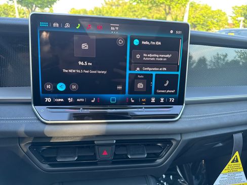 Certified 2026 Volkswagen Tiguan SE AWD/4WD image 21