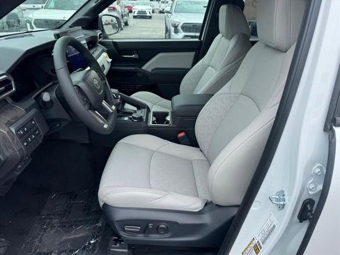 New 2026 Toyota Tacoma Limited image 7