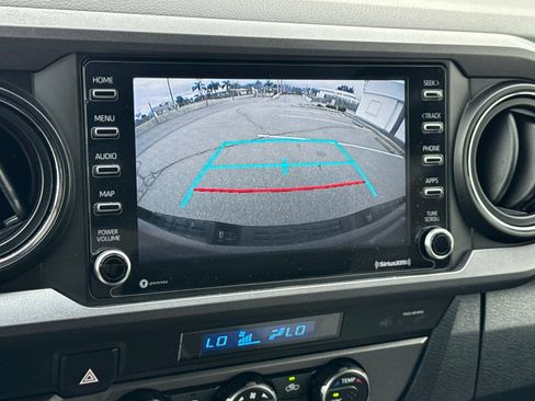 Used 2021 Toyota Tacoma TRD Off-Road w/ Technology Package image 18