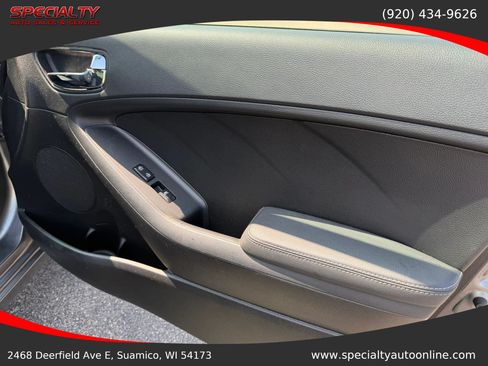 Used 2014 Kia Forte EX FWD image 29