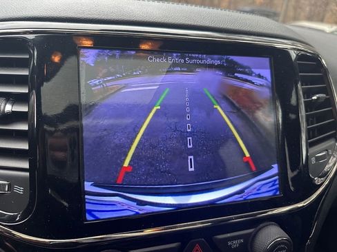 Used 2019 Jeep Grand Cherokee High Altitude image 11