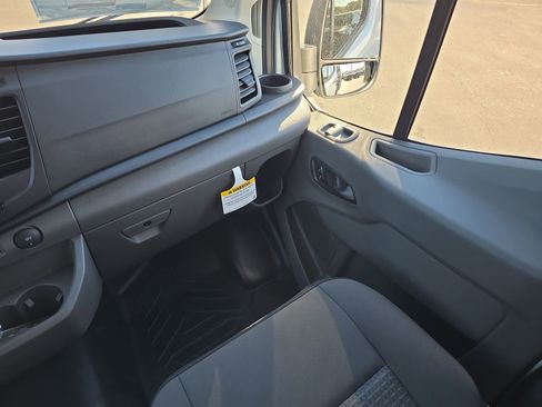 New 2026 Ford Transit 150 Low Roof RWD image 12