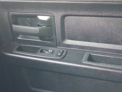 Used 2022 RAM 1500 Tradesman w/ Chrome Appearance Group AWD/4WD image 31