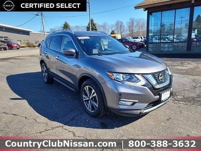 Certified 2019 Nissan Rogue SV w/ Sun & Sound Touring Package