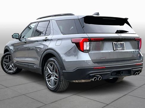 Certified 2025 Ford Explorer ST image 14