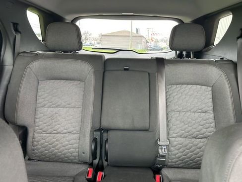 Used 2018 Chevrolet Equinox LT image 30