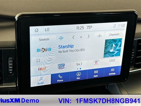 Used 2022 Ford Explorer XLT w/ Equipment Group 202A image 33