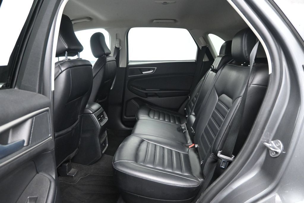 Used 2024 Ford Edge SEL AWD/4WD image 25
