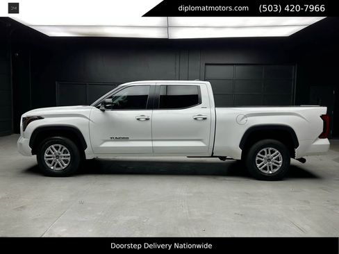 Used 2024 Toyota Tundra SR5 image 3