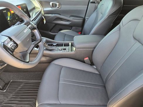 New 2026 Kia Sorento S FWD image 10