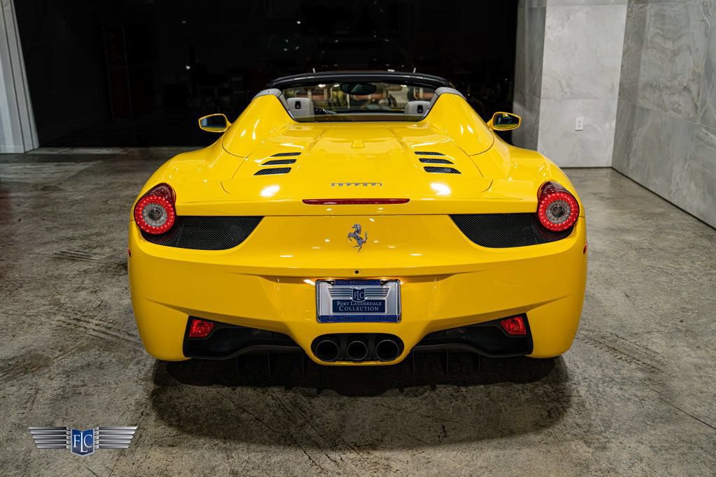 Used 2015 Ferrari 458 Spider RWD image 37