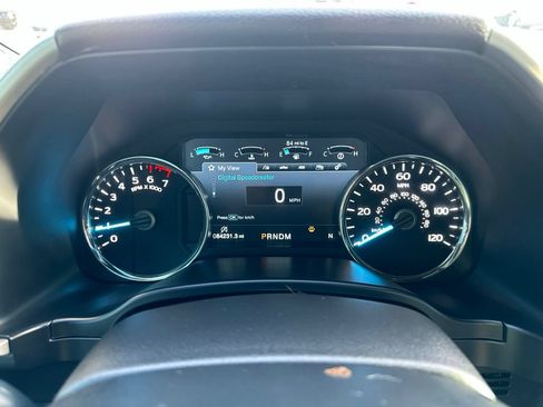 Used 2020 Ford F150 Lariat w/ Equipment Group 502A Luxury AWD/4WD image 2