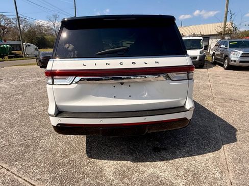 Used 2022 Lincoln Navigator L Black Label image 8