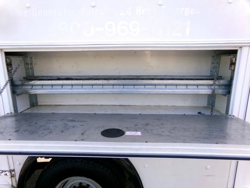 Used 2014 Ford E-350 and Econoline 350 Super Duty w/ Power Windows & Locks Group image 9