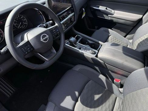 New 2026 Nissan Pathfinder SV image 16