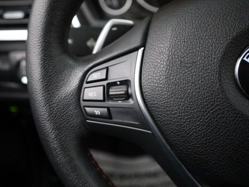 Used 2018 BMW 330e image 25