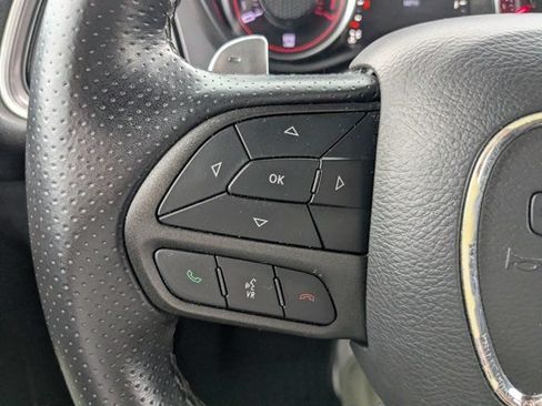 Used 2022 Dodge Challenger GT RWD image 16