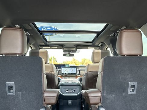 Used 2025 Ford Expedition King Ranch image 15