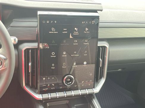 New 2026 GMC Acadia Elevation w/ LPO, Floor Liner Package AWD/4WD image 17